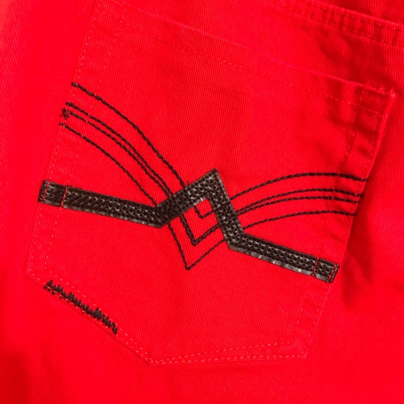 Red Jeans - Picture 4 of 5